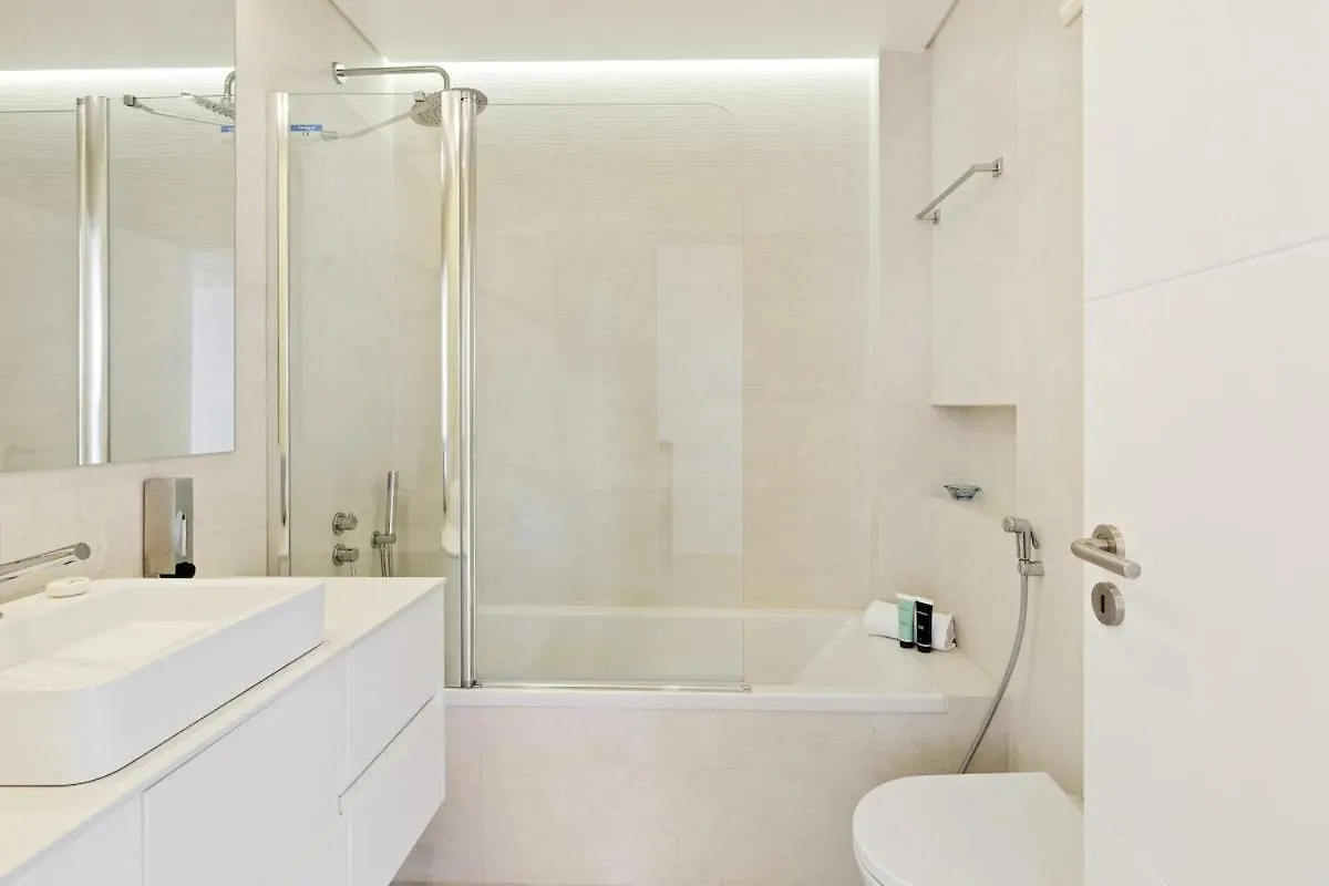 Duplex Lisbon For 8 Appartement