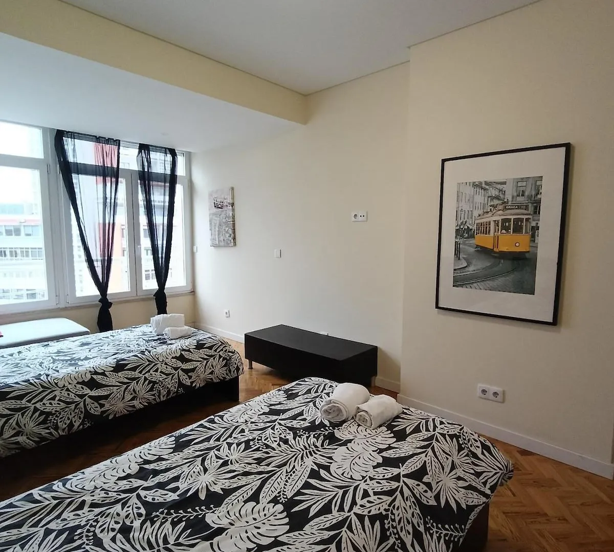 Duplex Lisbon For 8 Appartement
